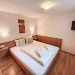 Edi By Interhome *